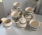 8 Wedgewood koffiekopjes/schotels en melk en suiker stel., Antiek en Kunst, Antiek | Servies compleet, Ophalen