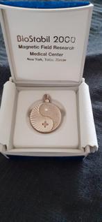 Biostabiel 2000 zilver met ketting 44cm., Sieraden, Tassen en Uiterlijk, Kettinghangers, Ophalen, Zo goed als nieuw, Zilver, Zilver