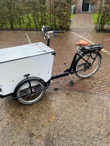 Bakfiets voor te klussen of food / verkoop beschikbaar voor biedingen