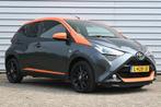 Toyota Aygo 1.0 VVT-i x-JBL | Camera | Climate Control | Aut, Te koop, Zilver of Grijs, Benzine, Hatchback