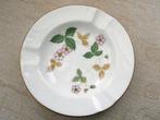 Wedgewood Wild Strawberry asbakje, Ophalen of Verzenden, Zo goed als nieuw, Porselein, Overige typen