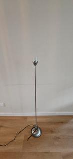 Metalen lampvoet, Ophalen, Gebruikt, Metaal, Modern