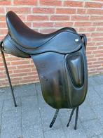 Fairfax 17,5 inch dressuurzadel monoblad, Dressuur, ., Ophalen of Verzenden, Zo goed als nieuw