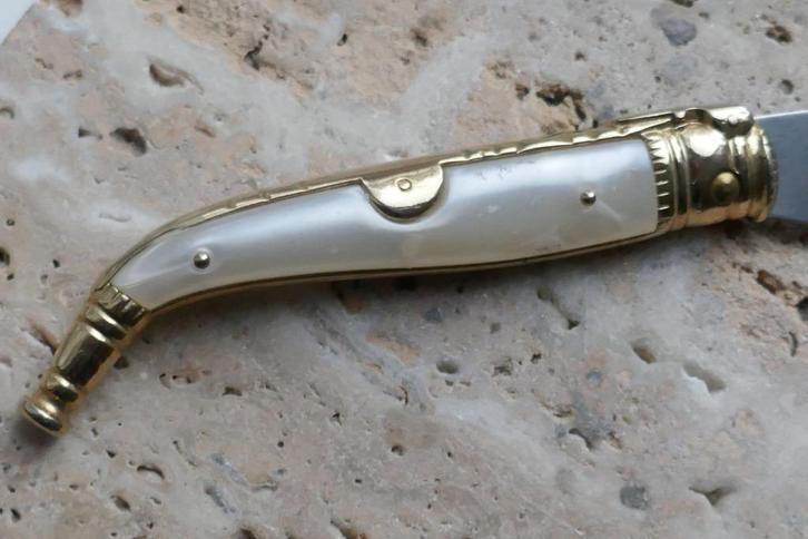 Sierlijk zakmes  met parelmoer, Antiek en Kunst, Antiek | Gereedschap en Instrumenten, Verzenden