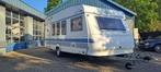 Caravan HOBBY in nette staat! Voortent+Luifel, Vast bed, Rondzit, Hobby, Bedrijf