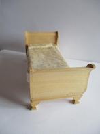 poppenhuis  slede bed blank hout, Ophalen of Verzenden, Zo goed als nieuw, Decoratie