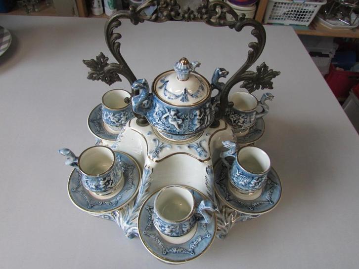 schitterende thee set uit Italië, Antiek en Kunst, Antiek | Keramiek en Aardewerk, Ophalen