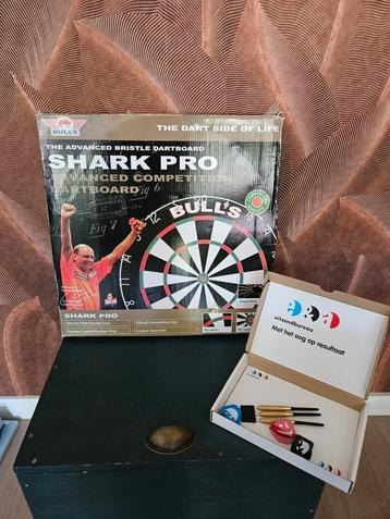 Dartbord professioneel beschikbaar voor biedingen