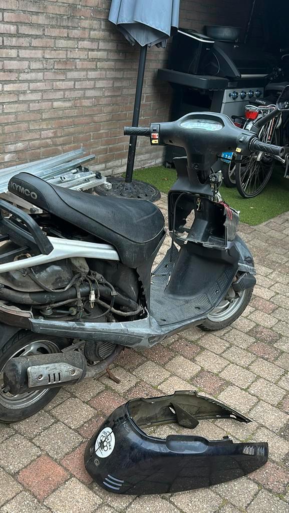 Kymco dj 50 onderdelen te koop!, Fietsen en Brommers, Snorfietsen en Snorscooters, Gebruikt, Kymco, Ophalen