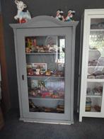 grijze vitrine / servies kast, Ophalen, Gebruikt