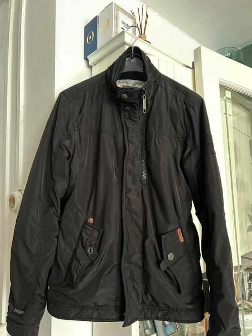 Modieuze Here Zomer jas van Khujo, mt L, Kleding | Heren, Jassen | Zomer, Zo goed als nieuw, Maat 52/54 (L), Zwart, Ophalen of Verzenden