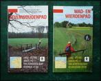 2 Boeken ZEVENWOUDENPAD - WAD en WIERDENPAD, Boeken, Reisgidsen, Verzenden, Fiets- of Wandelgids, Overige merken