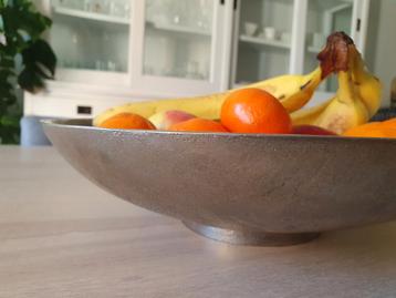 Fruitschaal mat nikkel  beschikbaar voor biedingen