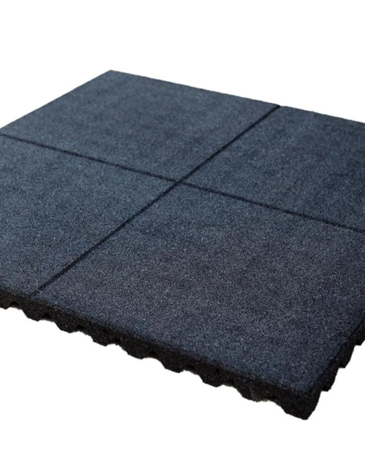 Gezocht gratis rubbertegels 50x50, 1,00x1,00 bv of matten, Dieren en Toebehoren, Paarden en Pony's | Overige Paardenspullen, Overige soorten