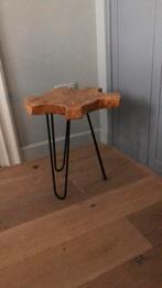 Bijzettafeltje, Ophalen of Verzenden, Gebruikt, Hout