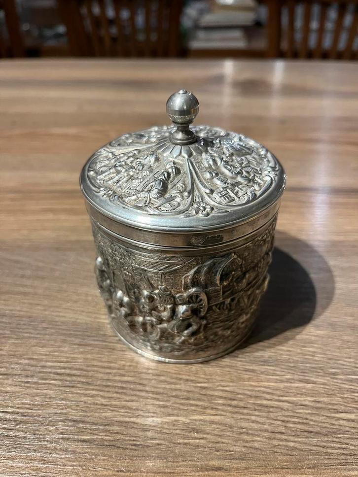 Verzilverde theebus van Douwe Egberts, Antiek en Kunst, Antiek | Goud en Zilver, Ophalen of Verzenden