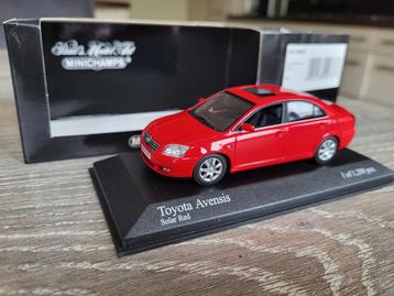 Toyota Avensis minichamps schaal 1:43 beschikbaar voor biedingen