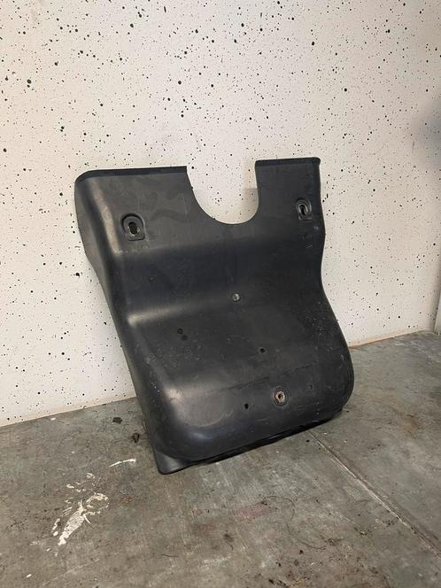 Onderkuip Onder Tank Gilera Fuoco & Piaggio MP3 500cc, Motoren, Onderdelen | Merk-onafhankelijk, Gebruikt, Ophalen of Verzenden
