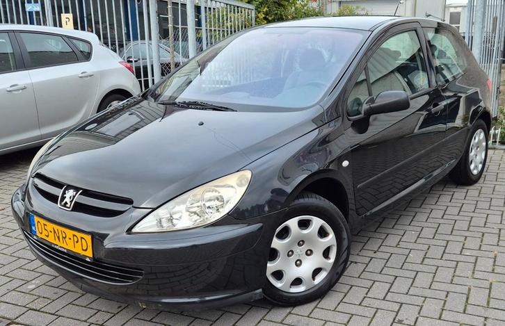 Peugeot 307 1.6 16V XR 3DR 2004 Zwart, Auto's, Peugeot, Bedrijf, Benzine, C, Hatchback, Handgeschakeld, Origineel Nederlands, Zwart