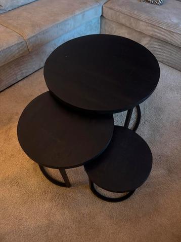 3 Ronde Salontafels Jimmy zwart €100 beschikbaar voor biedingen