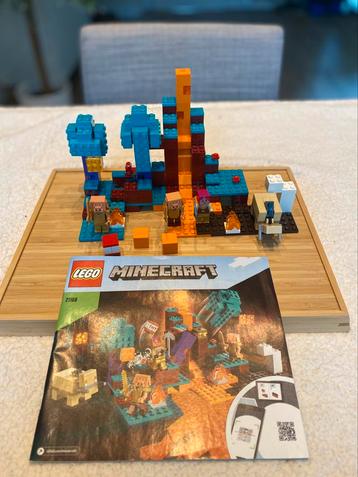 LEGO 21168 Minecraft The Warped Forest (2021) beschikbaar voor biedingen