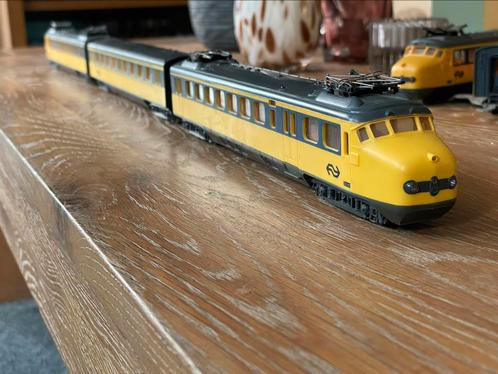 2X matt 54 lima hondekop intercity, Hobby en Vrije tijd, Modeltreinen | H0, Gebruikt, Treinset, Gelijkstroom, Lima, Analoog, NS