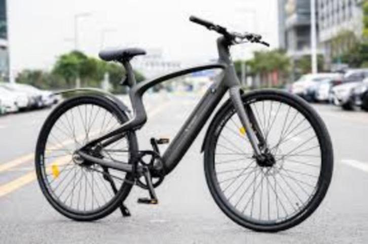 Urtopia Carbon 1 Lyra smart e-bike maat L 15 kg sim-kaart, Fietsen en Brommers, Elektrische fietsen, Nieuw, Overige merken, 55 tot 59 cm