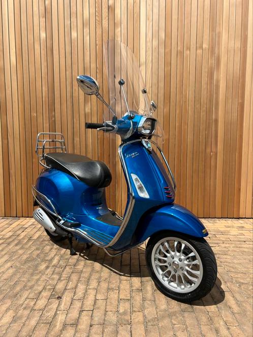 Vespa Sprint Azzuro I Full options I 1e eigenaar., Fietsen en Brommers, Scooters | Vespa, Zo goed als nieuw, Overige modellen