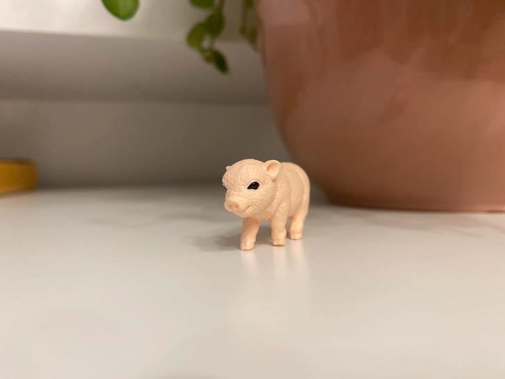 Schleich Mini Biggetje (7), Verzamelen, Dierenverzamelingen, Zo goed als nieuw, Beeldje of Figuurtje, Paard, Ophalen of Verzenden