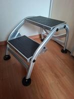 caravan opstap 2 treden, Ophalen, Zo goed als nieuw