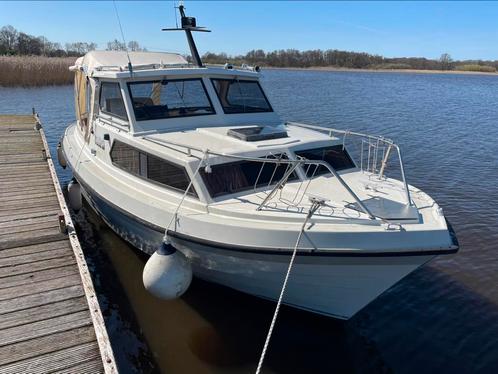 Noorse spitsgatter Unieke Sandvik 26, Watersport en Boten, Motorboten en Motorjachten, Zo goed als nieuw, Polyester, 6 tot 9 meter