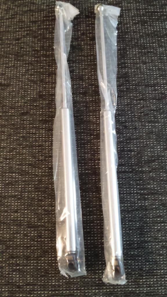 Opel Vectra B achterklep powerlifters in chroom 52,5cm, Ophalen of Verzenden