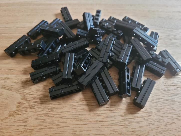 Partij N810=50x Nieuwe zwarte Lego Muurstenen 1x4, Kinderen en Baby's, Speelgoed | Duplo en Lego, Nieuw, Lego, Losse stenen, Ophalen of Verzenden