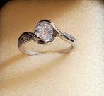 Saffier ring maat 17.5mm, Nieuw, Ophalen of Verzenden, 17 tot 18, Dame