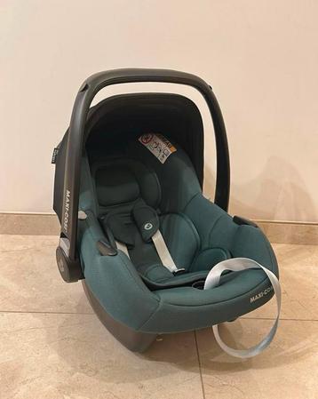 Maxi-Cosi Cabriofix i-Size Essential Green beschikbaar voor biedingen