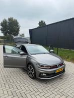 Volkswagen Polo 2018 Grijs pano keyless VOL OPTIES, Auto's, 65 €/maand, 1984 cc, 1200 kg, Apple Carplay