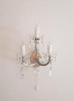 Prachtige kristallen antieke Maria Theresia wandlamp. 3-pits, Antiek en Kunst, Ophalen of Verzenden