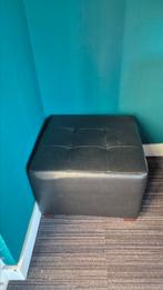 Gratis poef/hocker 60x60, Ophalen, Gebruikt