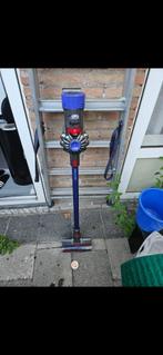 dyson v7 fluffy draadloos, Witgoed en Apparatuur, Stofzuigers, Gebruikt, Stofzuiger, Ophalen of Verzenden, Minder dan 1200 watt