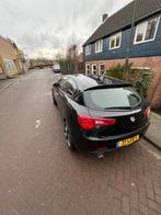 Alfa Romeo Giulietta 1.4 Turbo Multi AIR Zwart, Auto's, Voorwielaandrijving, 65 €/maand, Zwart, 4 cilinders