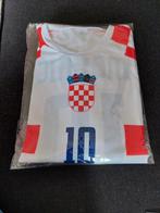 Nieuw kindervoetbalshirt en broekje van Modric. Maat 158, Sport en Fitness, Voetbal, Nieuw, Set, Ophalen