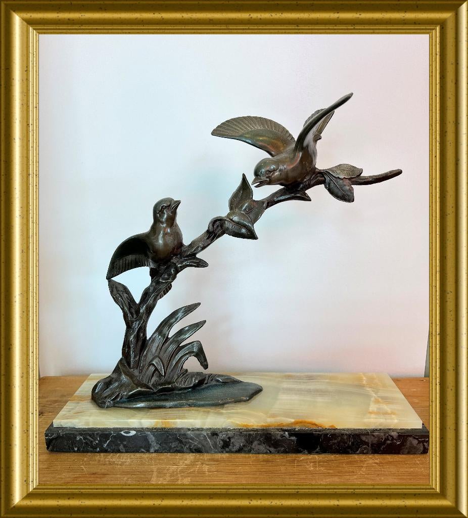 Art deco beeld met vogels op tak, Antiek en Kunst, Ophalen