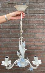 Franse brocante bloemen kroonluchter, Ophalen