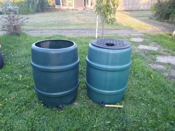 2 Regenvaten 114 L 51 x 51 x 66 cm beschikbaar voor biedingen