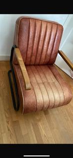 Stoel van van echt leer, donkerrood., Huis en Inrichting, Stoelen, Ophalen of Verzenden, Leer, Eén
