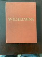 Wilhelmina, een levensgeschiedenis in foto's., Boeken, Ophalen of Verzenden, 20e eeuw of later, Gelezen