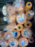 Partij van 25 Klossen Garen - Diverse Kleuren, Hobby en Vrije tijd, Naaien en Fournituren, Onbekend, Ophalen of Verzenden, Zo goed als nieuw