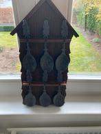 Houten lepeltek met tinnen lepels. Circa 50 jaar oud, Antiek en Kunst, Curiosa en Brocante, Ophalen of Verzenden