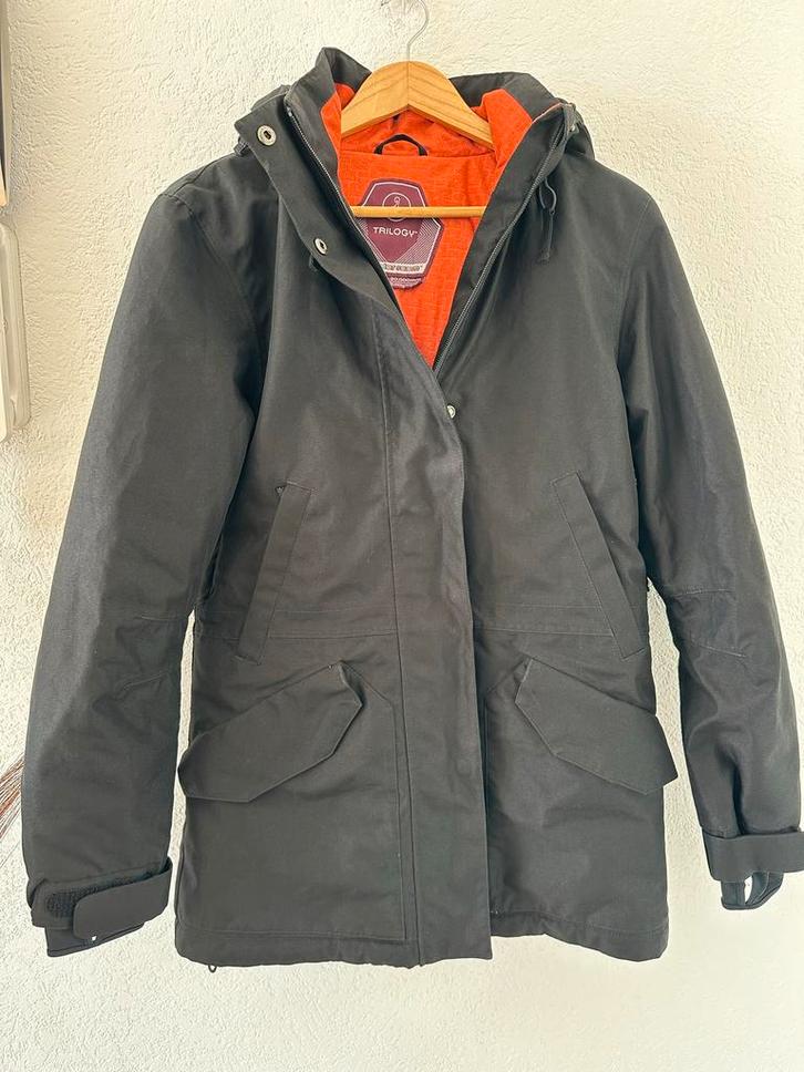 Ski Jas Recon - Topconditie!, Kleding | Dames, Jassen | Winter, Zo goed als nieuw, Maat 38/40 (M), Zwart, Ophalen of Verzenden