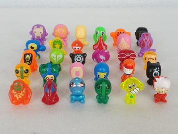 Lot van 30 Gogo's Crazy Bones beschikbaar voor biedingen